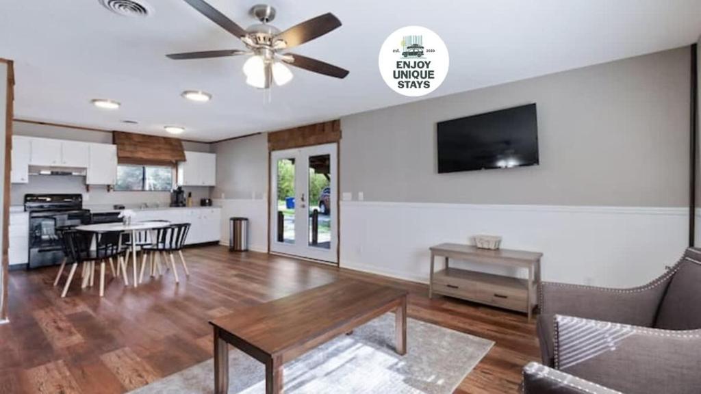 Pawnee Duplex in Chattanooga Unit 1, Chattanooga