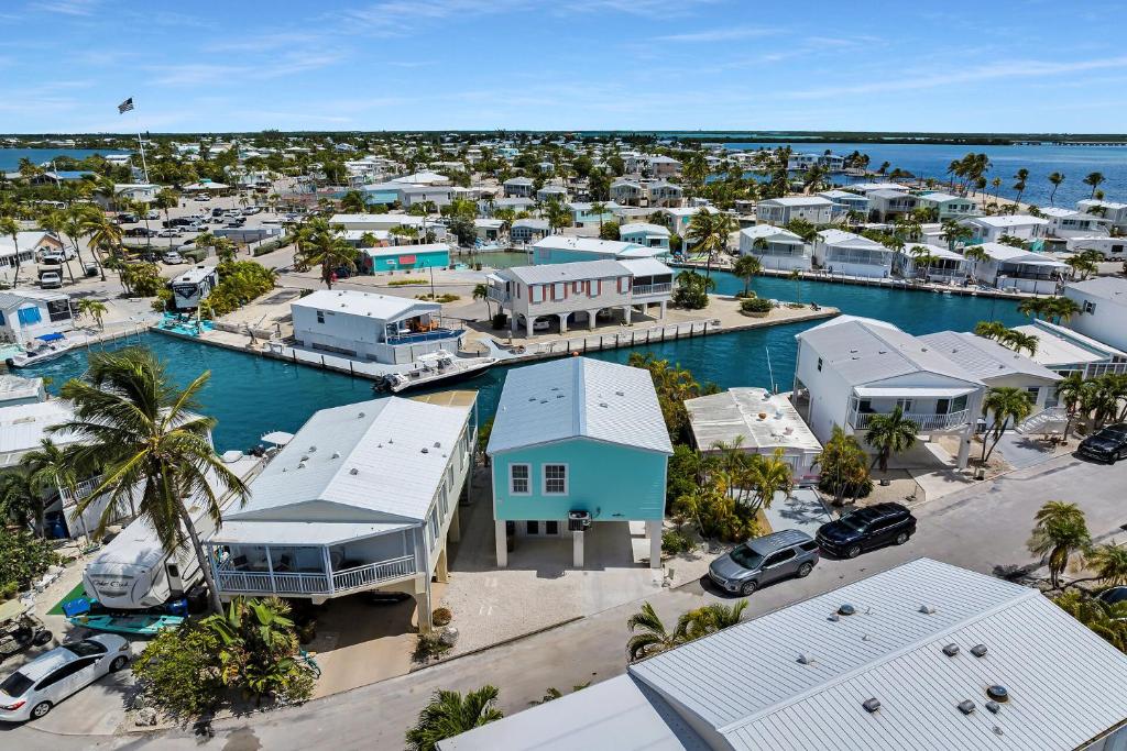 Serenity Now Seaside Escape - Brand New Build!, Cudjoe Key