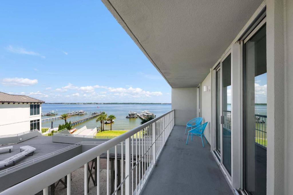 Tristan Towers unit 2B, Pensacola Beach