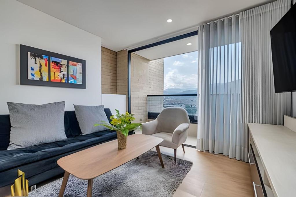 Class 48 apto. 1303 - Luminoso / Vistas / Balcón, Sabaneta