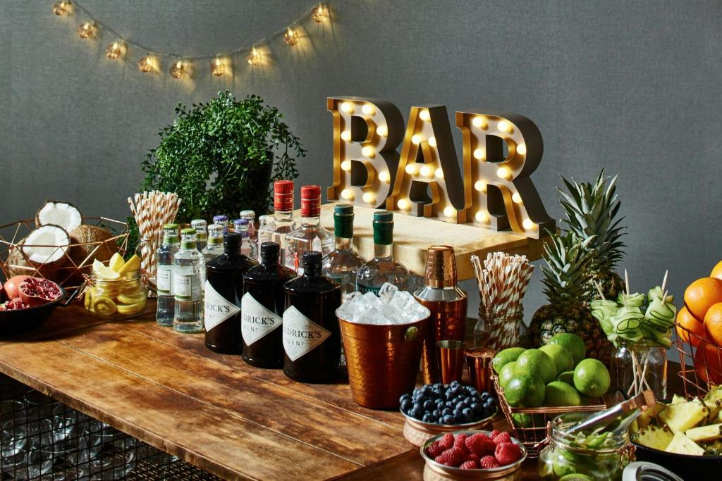 Bar/lounge