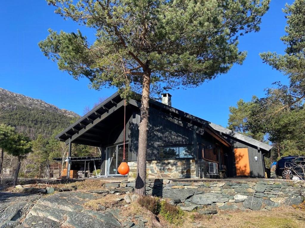 Sea Cabin With Views On Kallevikevegen, Mosterhamn