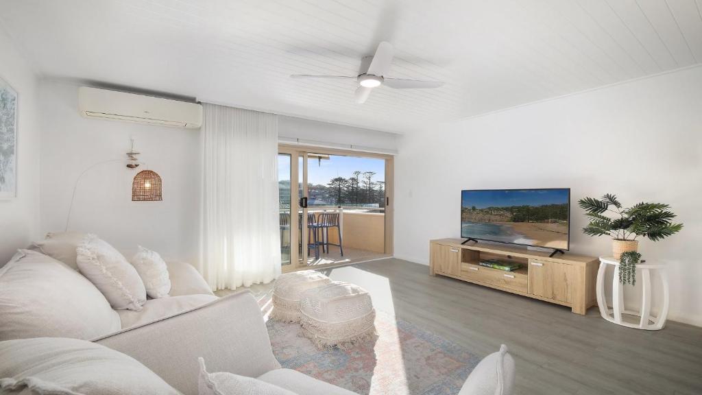 12 At Terrigal Ocean Views, Wifi Accom Holidays, Terrigal