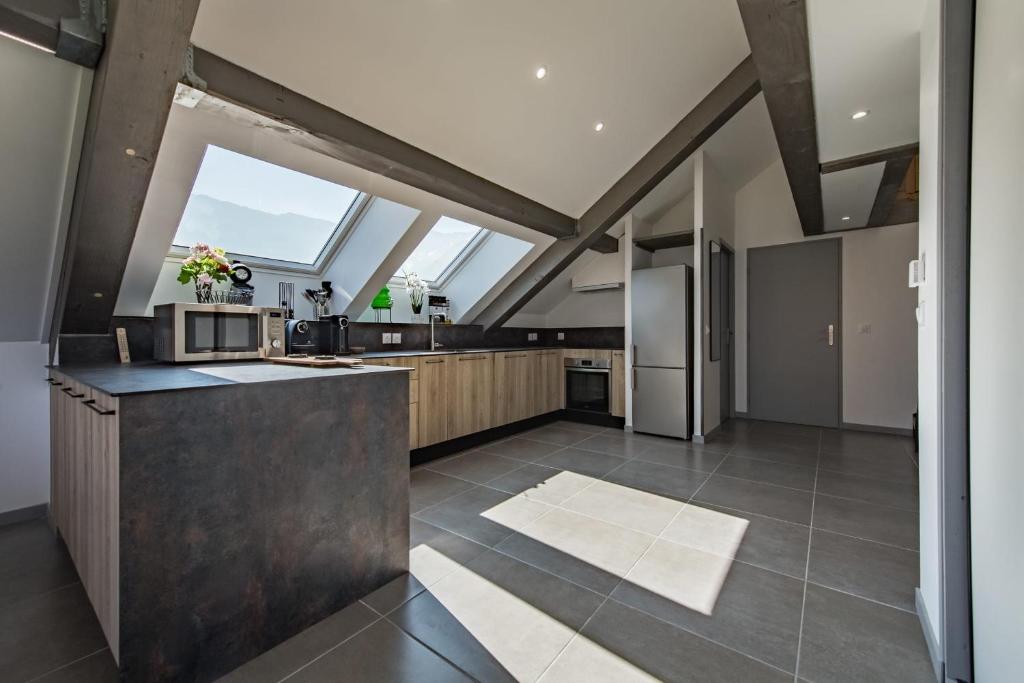 Duplex 2 Ch dont 1 Suite Proche Pistes Vue - 2