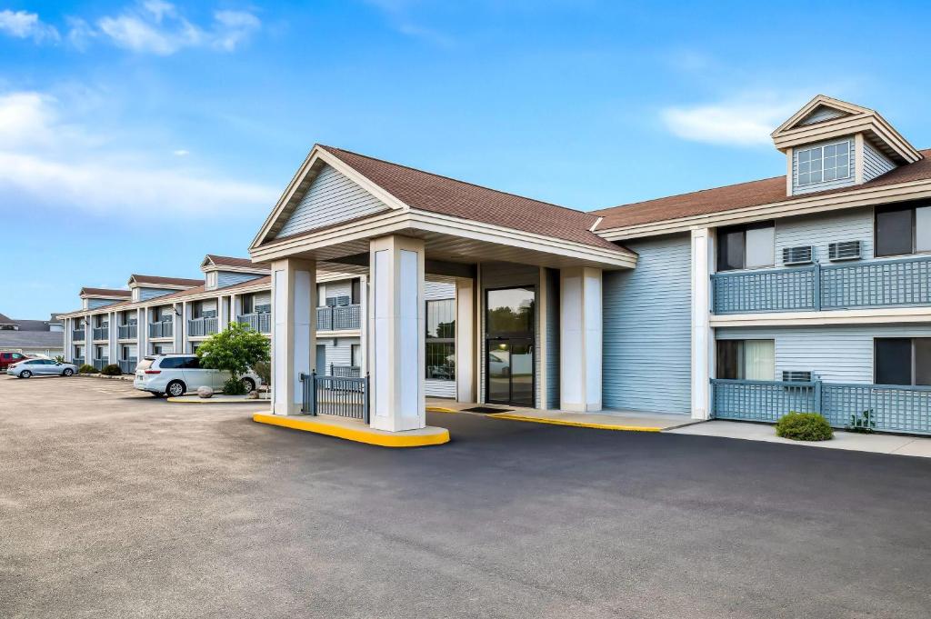 Super 8 by Wyndham La Crosse, La Crosse