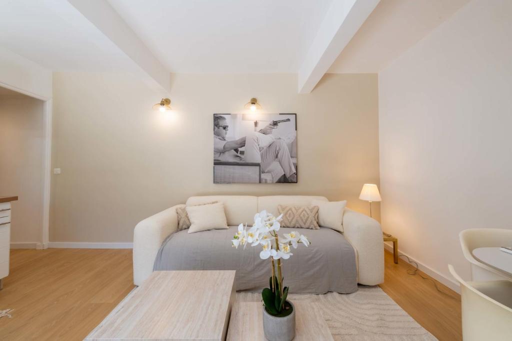 Ground-Floor Apartment with Private Garden Cannes - 3