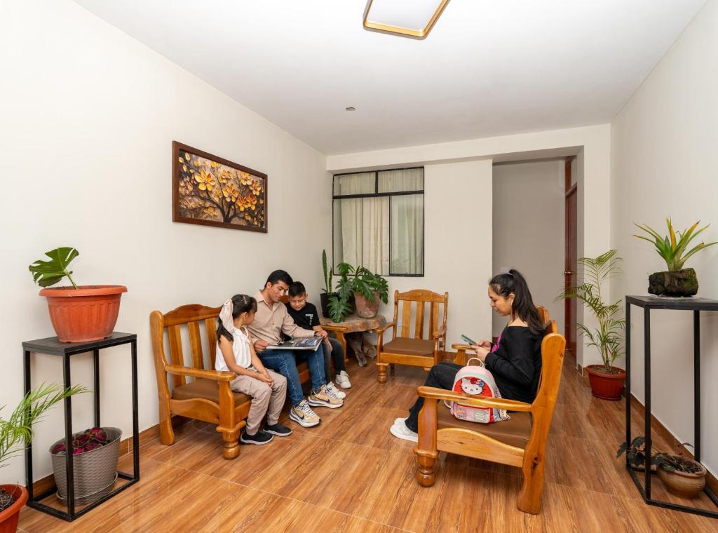 Hospedaje El Castillo - 2