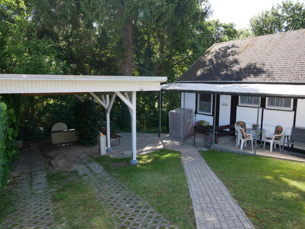 Ferienhaus Just mit Garten und Carport, Heringsdorf