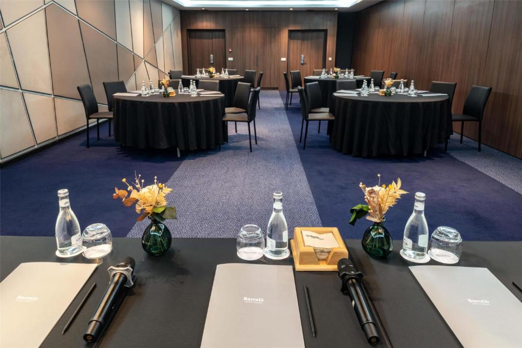 Meeting room / ballrooms