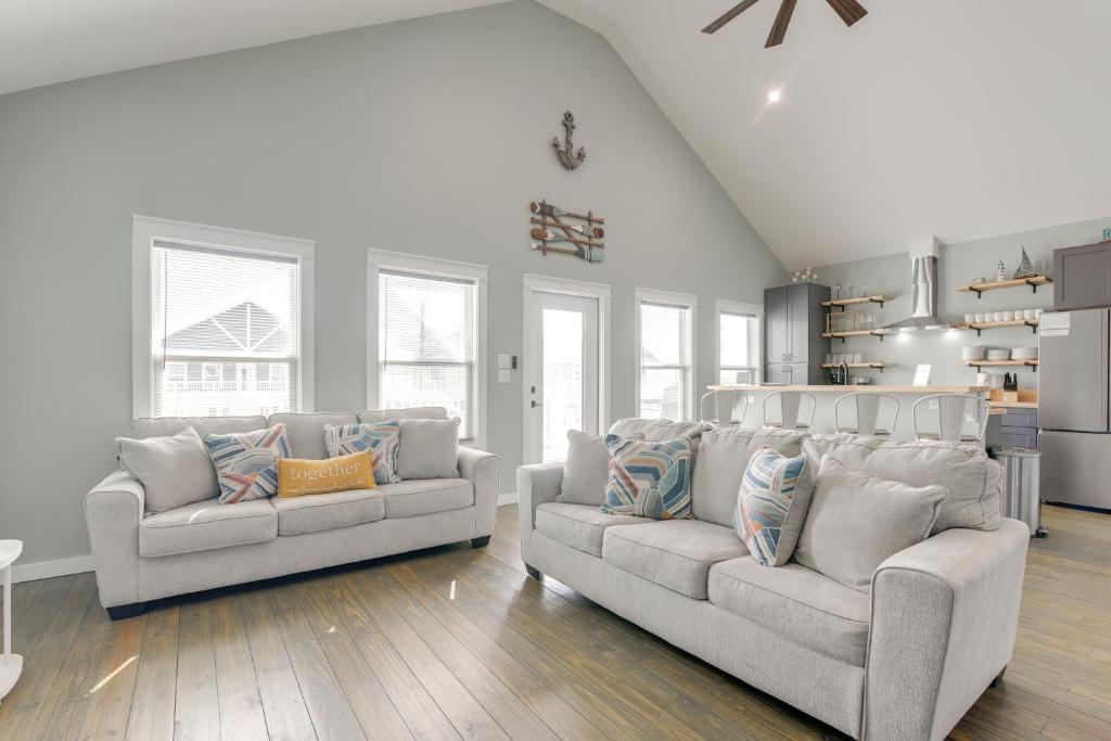 Deck and Patio Recently Built Bolivar Peninsula Gem, Bolivar Peninsula