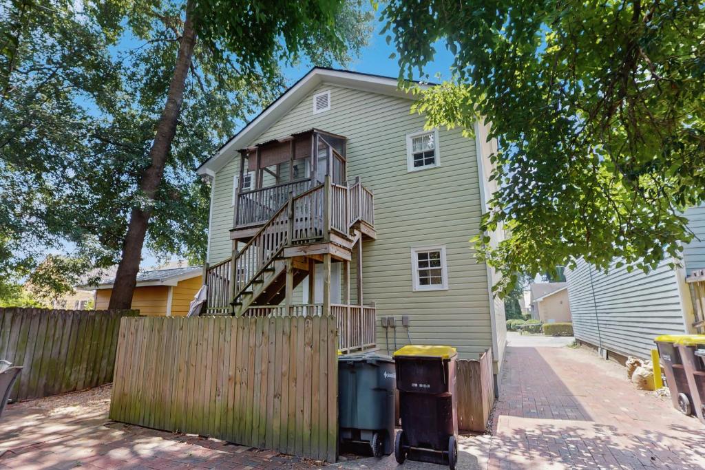 The Manor at Forsyth Gardens, Savannah