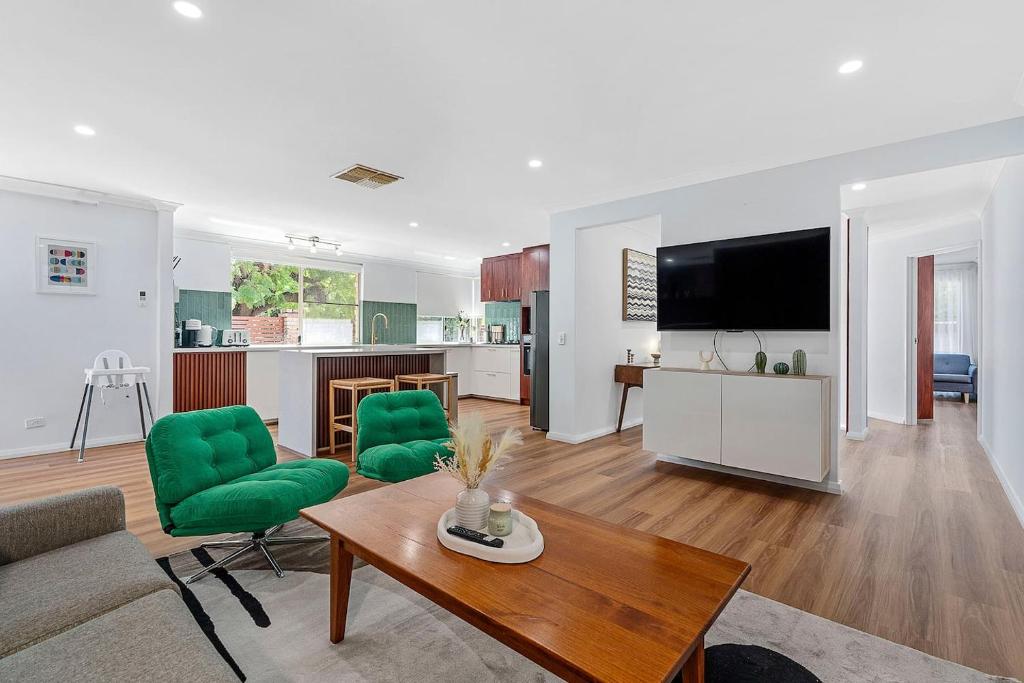 Mid Century Magic In Ardross, Perth