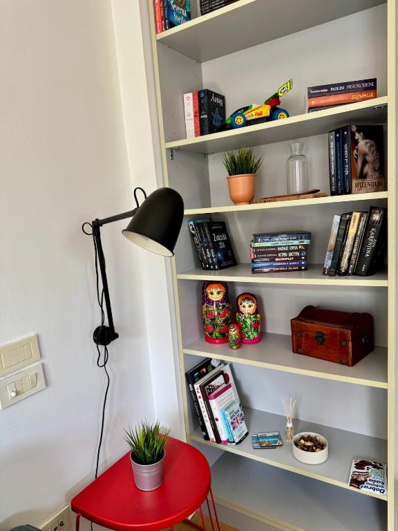 Aleks Modern Flat - Central - 5