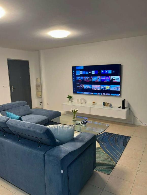 Élégance, Baie-Mahault