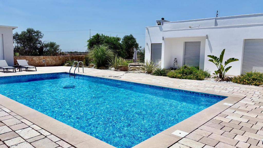 Li Canti di Giulia, Casarano