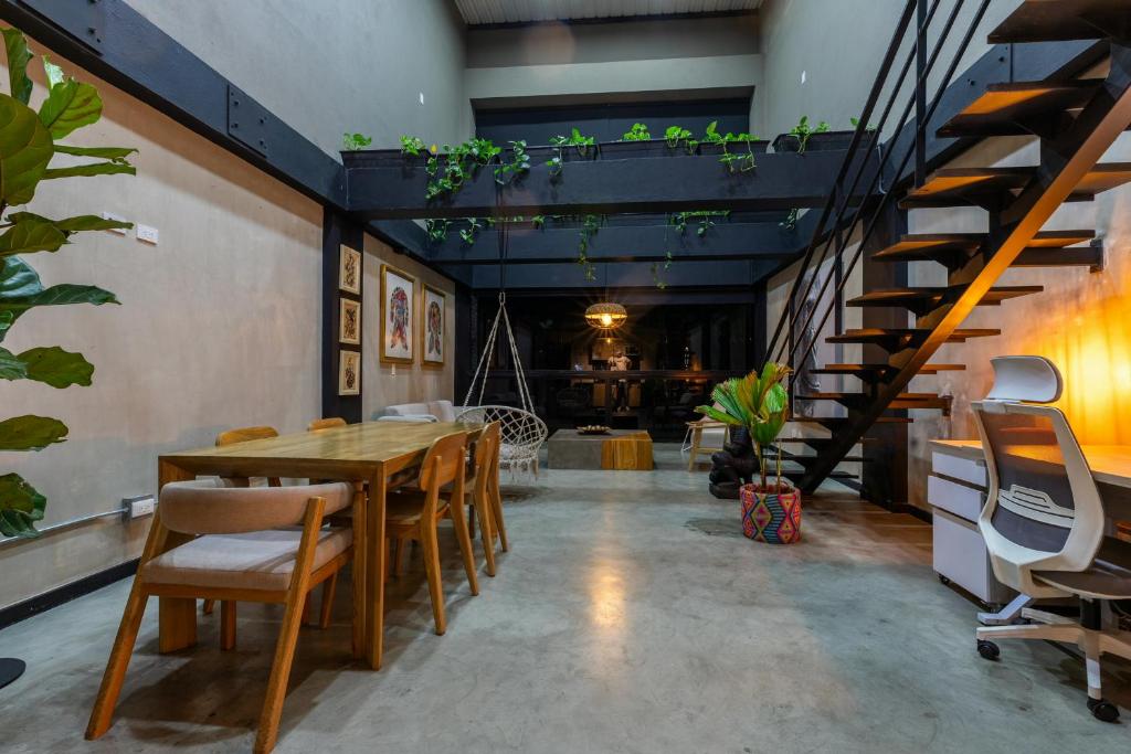 Moderno loft en llanogrande - 2