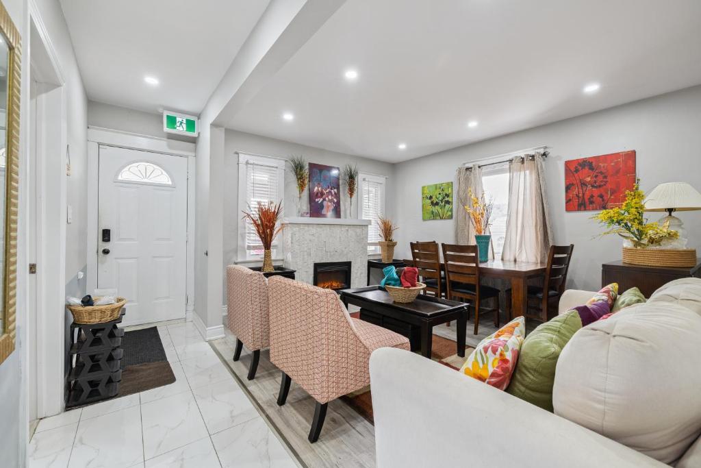 Ora's Place BNB, Niagara Falls