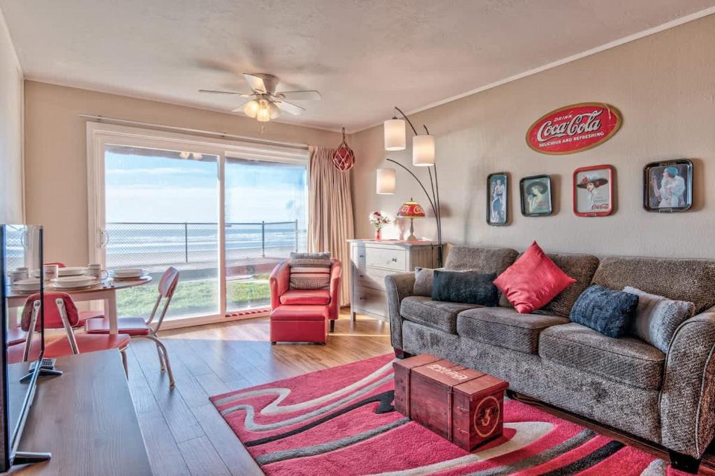 Beachfront Suite - Ground Floor - Pool and Sauna, Lincoln City