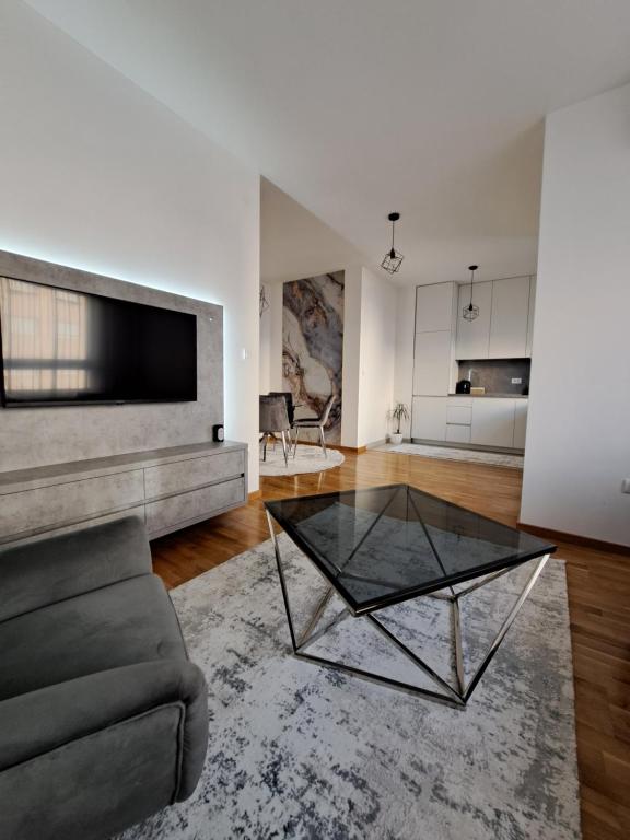 Apartman Luxury kod Kafeterije 5 i Wabi Sabi - 5