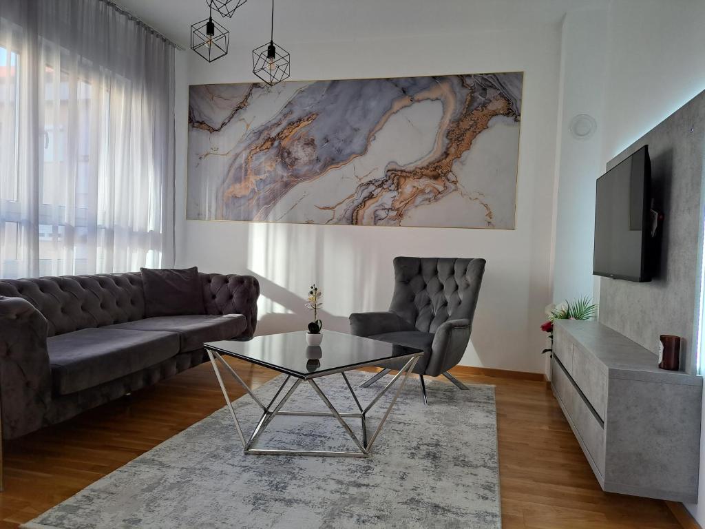 Apartman Luxury kod Kafeterije 5 i Wabi Sabi - 4
