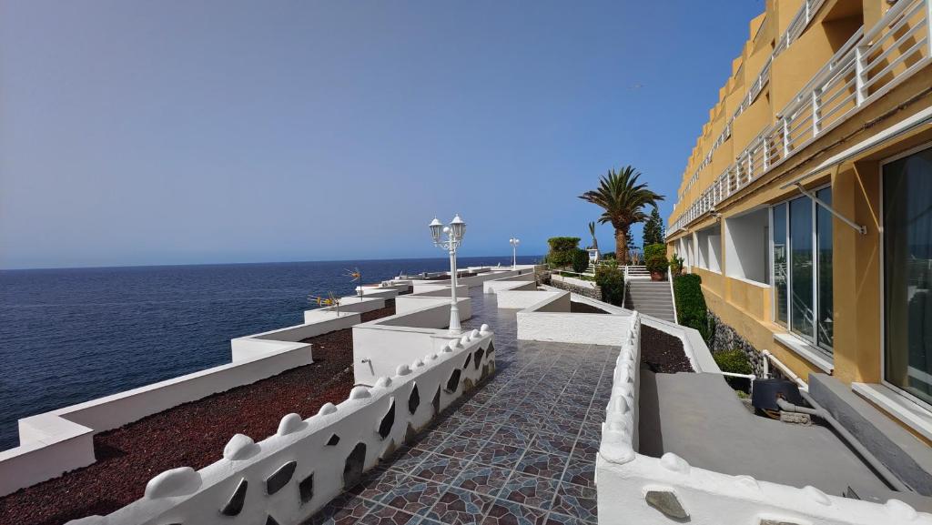 Barandas Beachfront Apartment Ocean Outside - 5