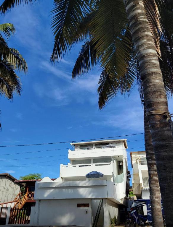 Residencia Madona del Mar - Casa Frente al Mar con Piscina - 2