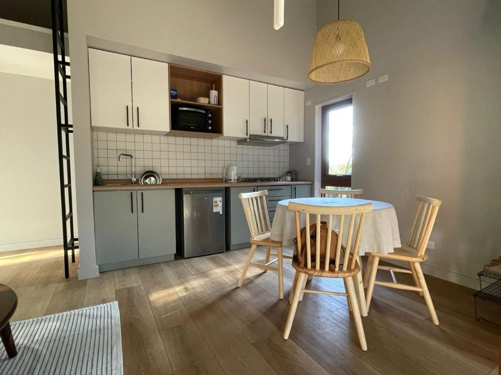 Cabaña Valdivia, Refugio Rio Cruces, Valdivia