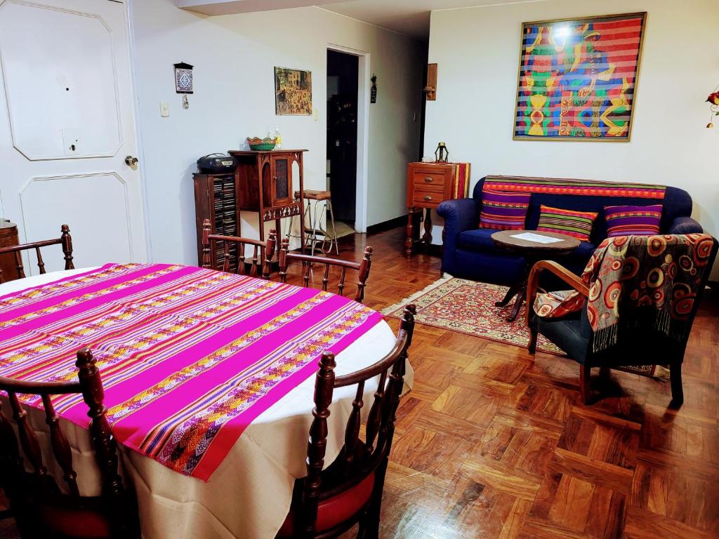 Entire Apartment in Miraflores - 4