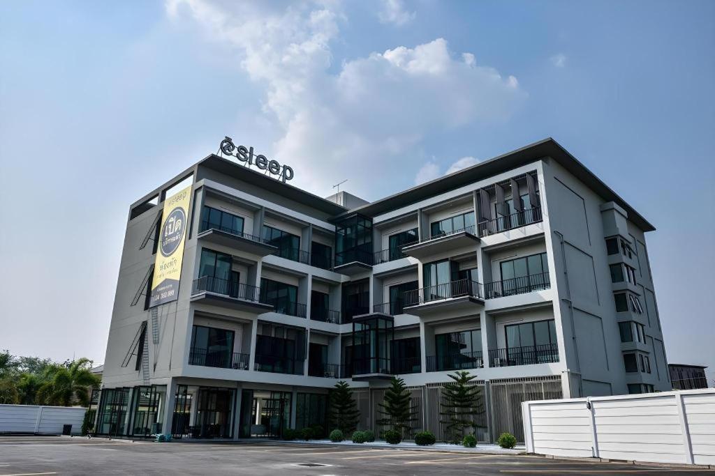 @Sleep, Nakhon Pathom