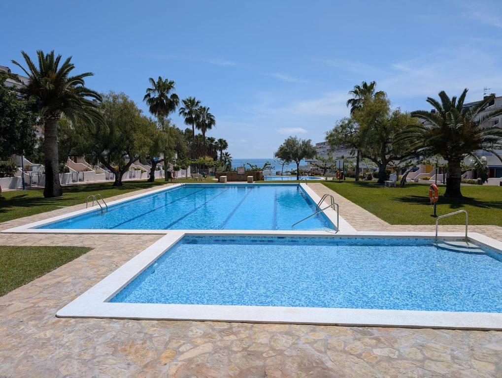 Relaxing seafront apartment, Alcossebre