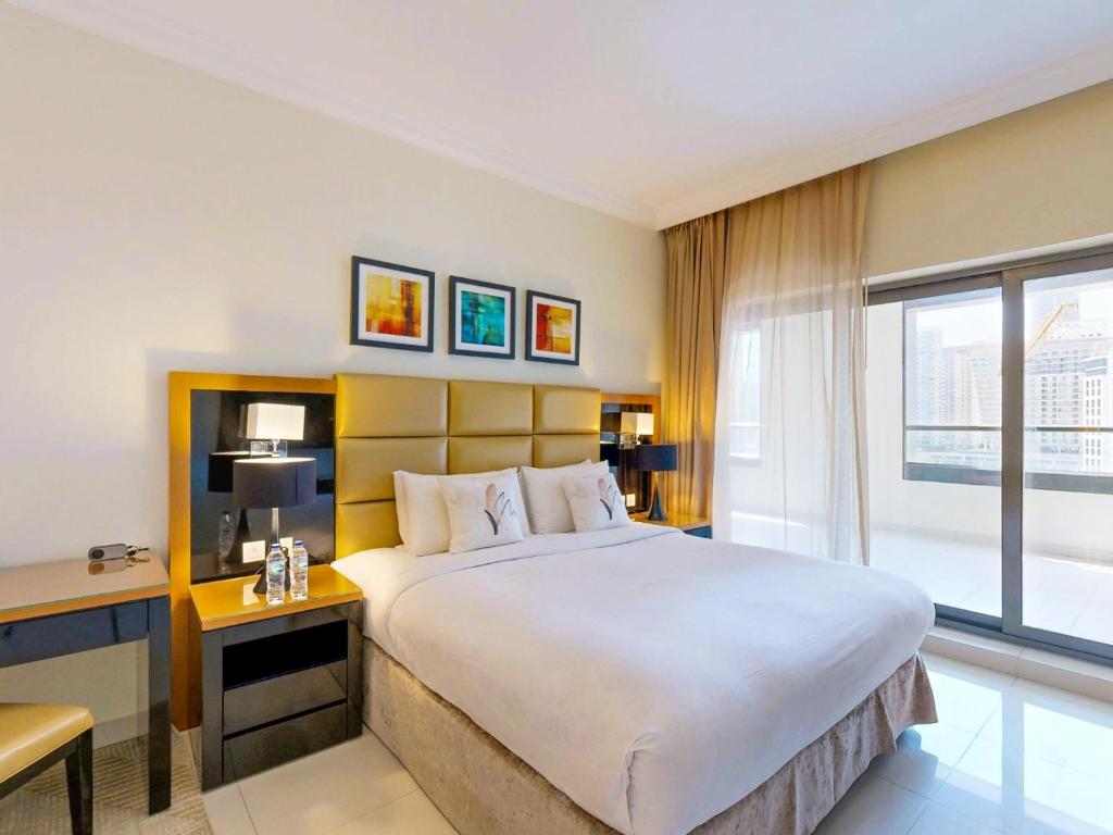 Spacious & Elegant 2BR Retreat - Business Bay, Dubaï
