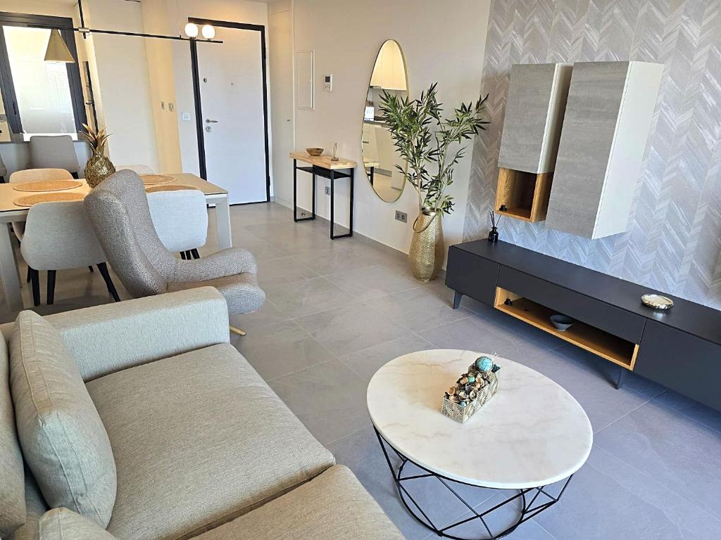 Luxury new construction two bedrooms with stunning views - 4