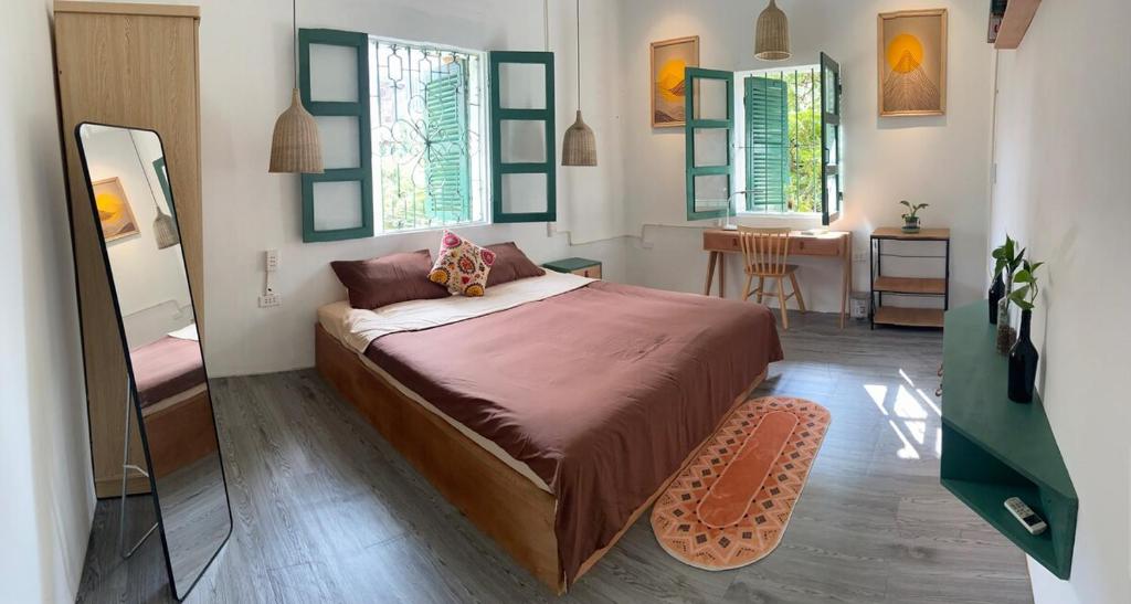 1BR old school Apt, Hanoj