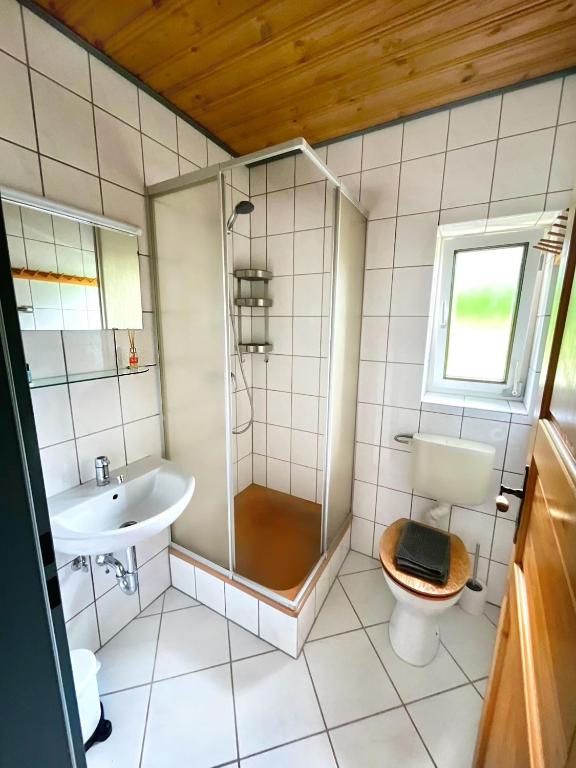 Hotel Wildrose - 3