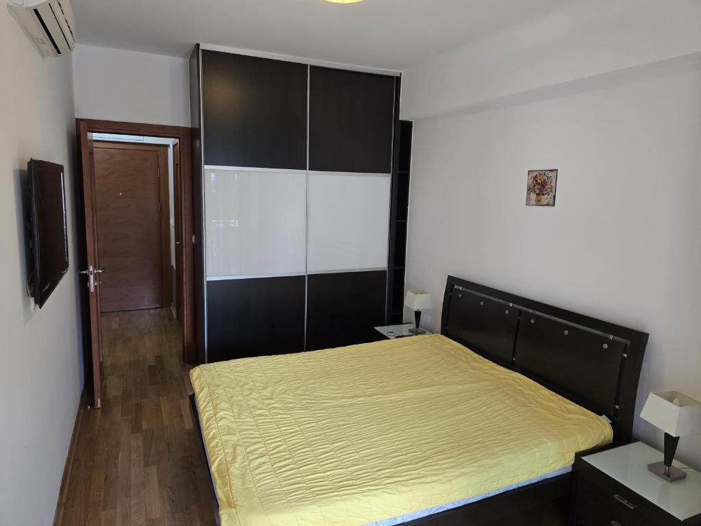 Royale Nook Apartment - 4