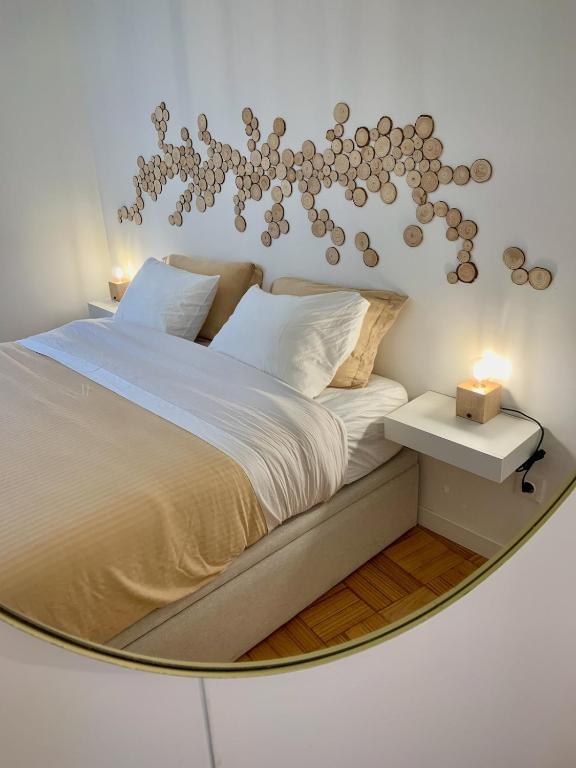 Porto Cave-styled duplex, Porto