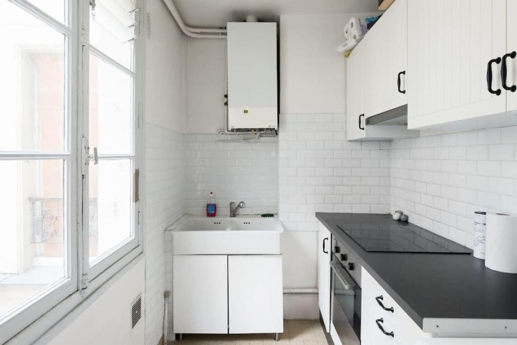 Bright apartment of 41m2 in the 10th -Paris - 4