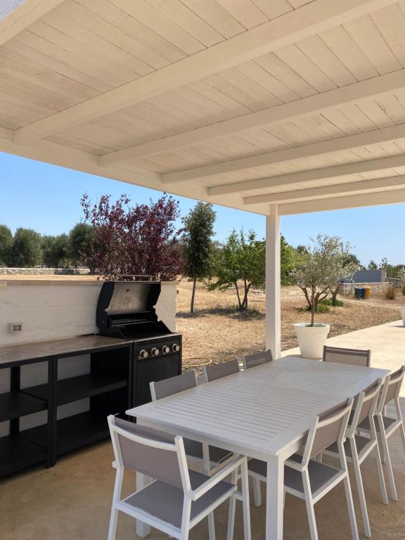 white moon holiday home - 3