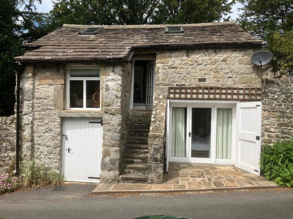 Mullions Nook, Buckden