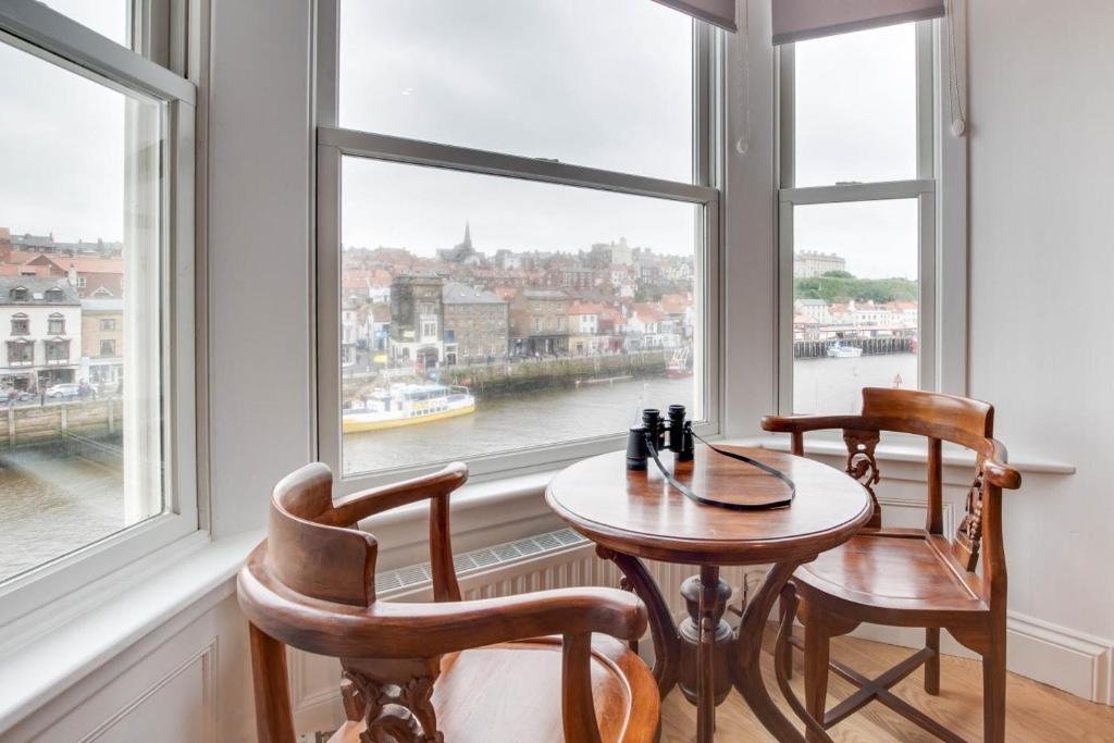 Harbourside 2, Whitby