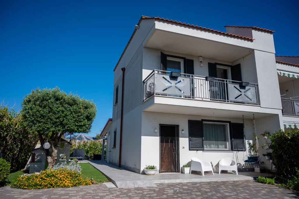 LikeHome Mediterraneo- Villa exclusive -3 rooms-6pxs - 1