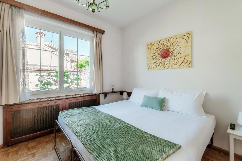 Al Capriccio Apartment by Quokka 360 - 5 minutes from the centre of Ascona, Losone