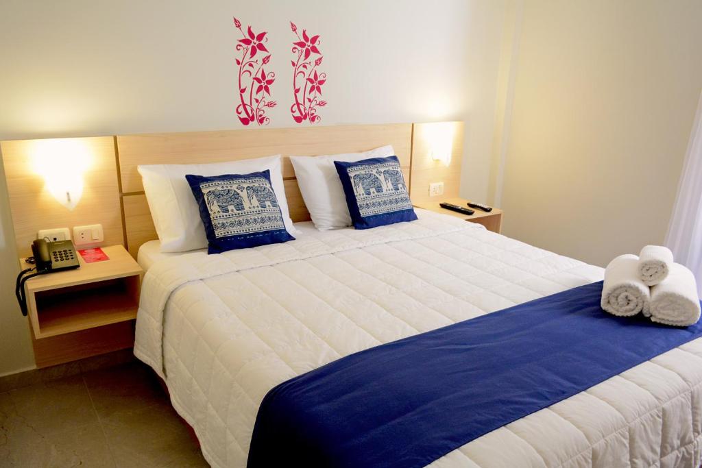 Mandala Hotel - 4