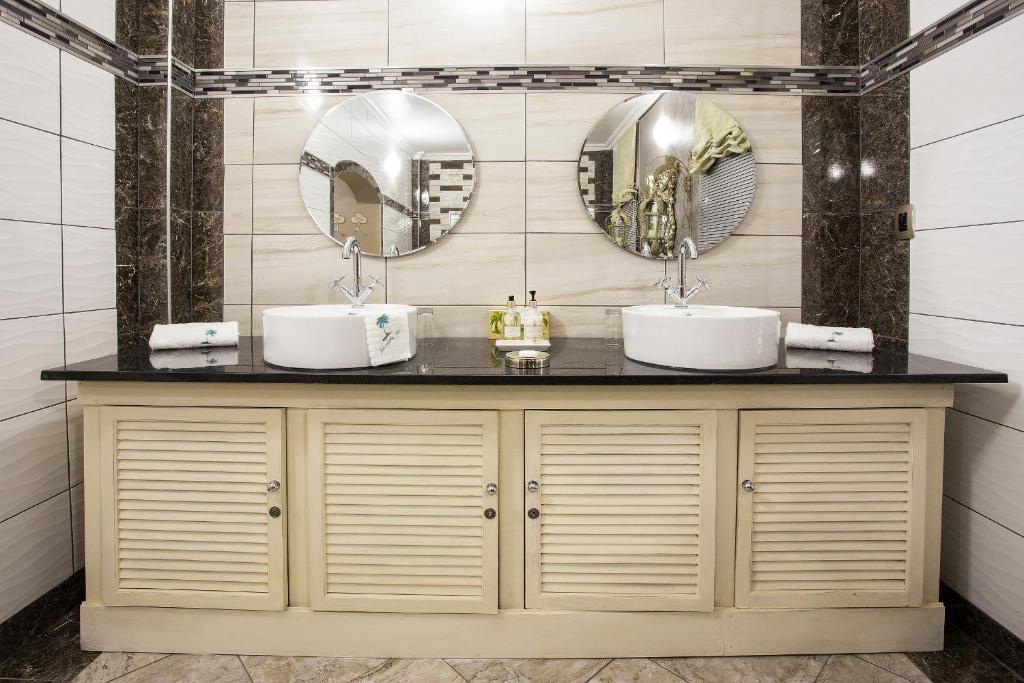 The Royal Palm B&B photo