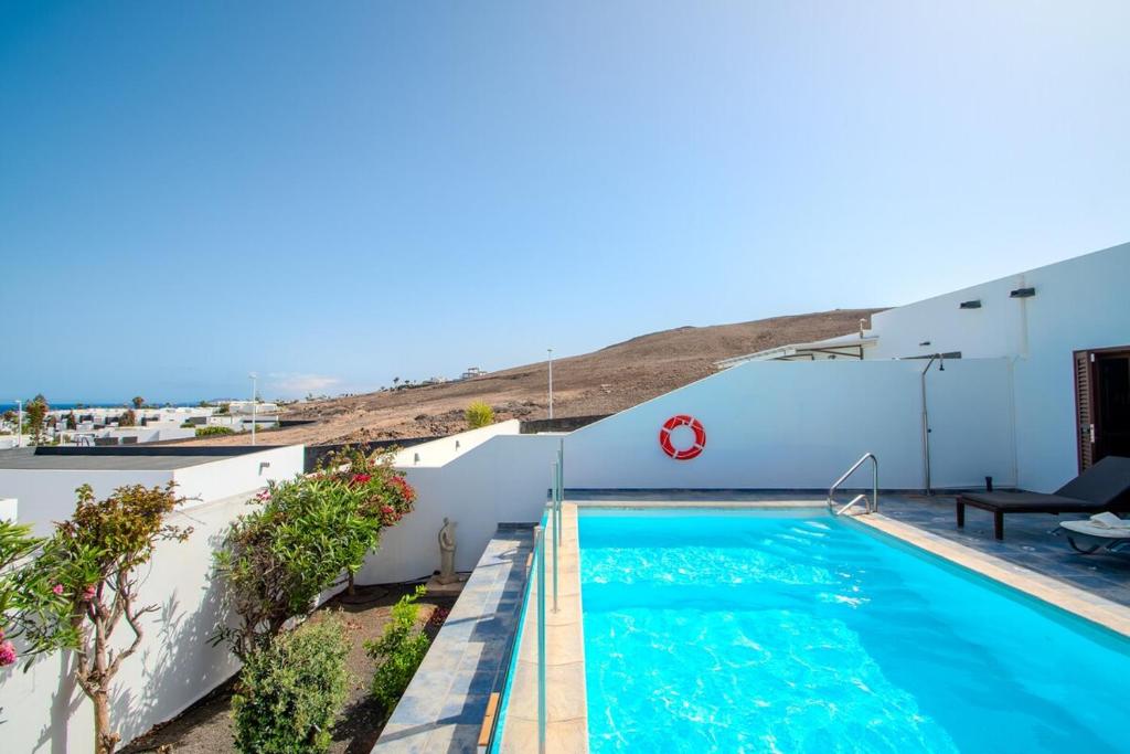 Casa Serena Panoramic Views, AC and Pool - 2