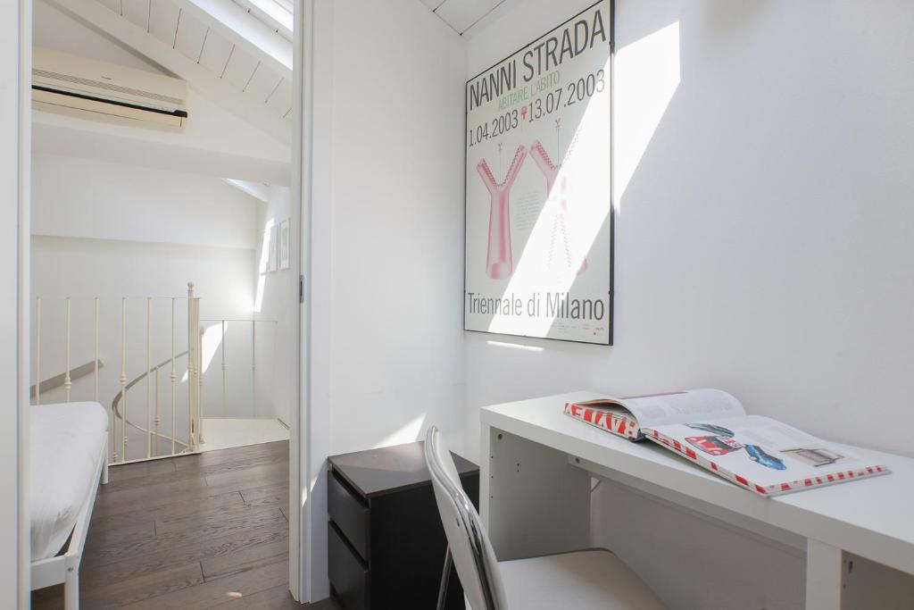 HACCA Collection - Open space in Porta Ticinese - 2