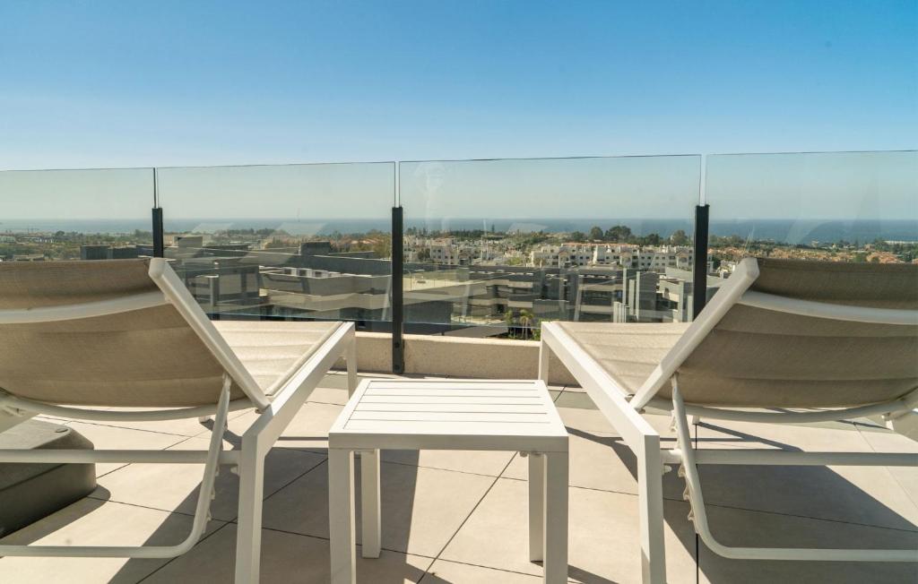 Coastal Bliss Awaits at Blue Horizon Estepona - 5