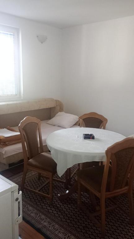 Apartmani Krsman 2 - 2