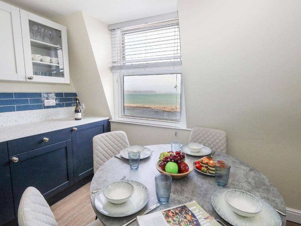 Apartment 3, Weymouth