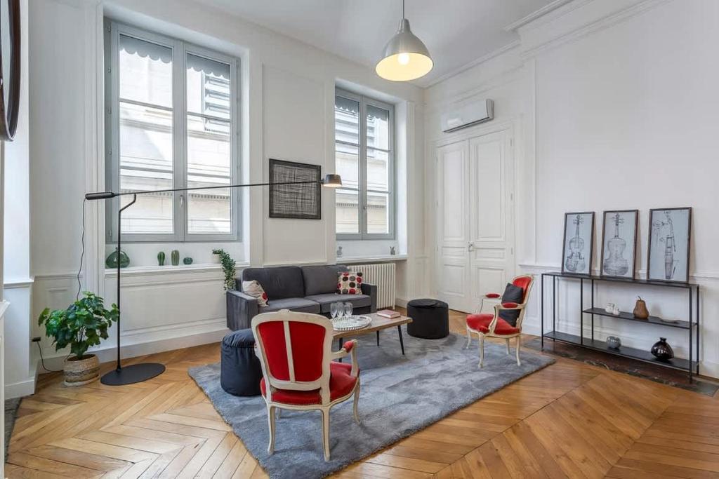Charlie - Furnished apartment 260m² Downtown Lyon - 3
